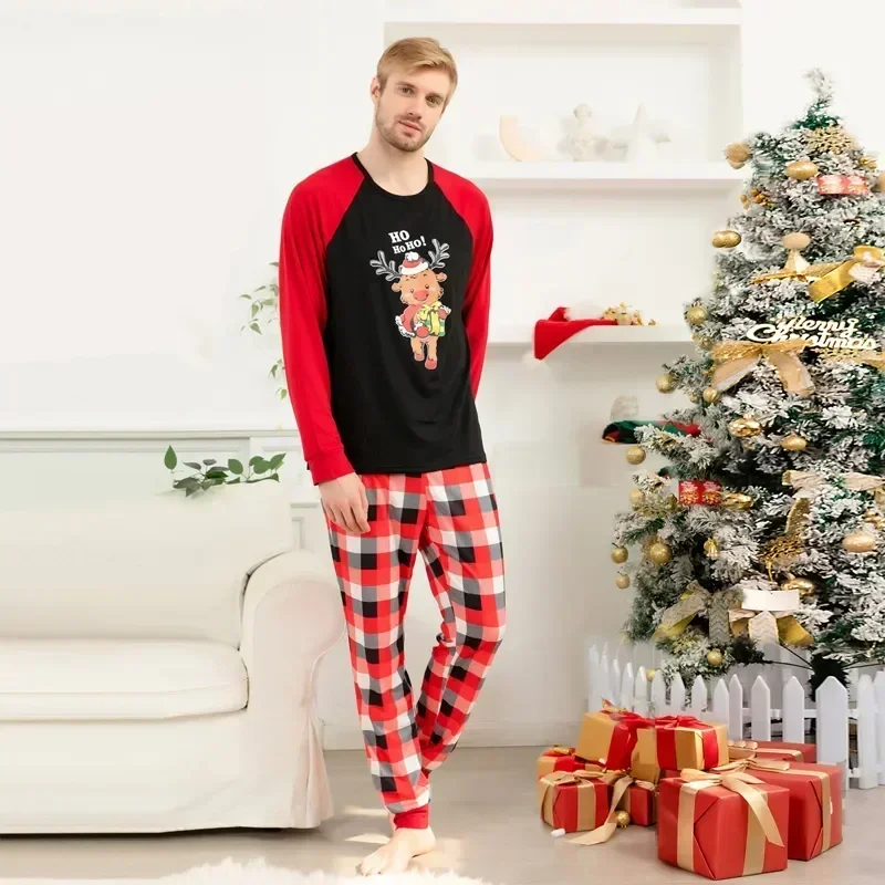 

Рождественская семейная Пижама, 2 предмета, 2023, клетчатая футболка, новые брюки с нарядом, комплект из двух предметов, подходящий к мультяшному принту с длинными рукавами и оленями