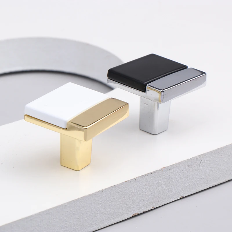 Slide image 9e061544015b415486ab01115a6a9de7