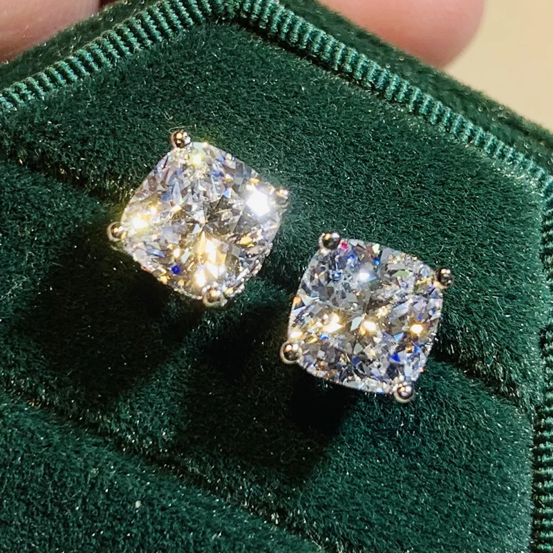 Women's Crystal Cubic Zirconia Stud Earrings Fashion Versatile Female Everyday Earrings Temperament Jewelry