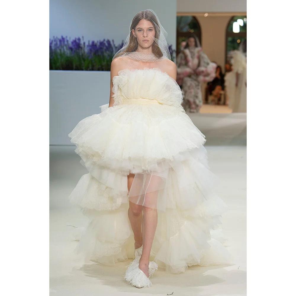 

Fashion Strapless Prom Dresses Elegant Tiered Pleat Sweep Train High/Low Gowns Party Evening Dress Photography Catwalk Robe
