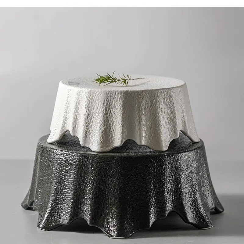 Irregular Tableware Black and White Frosted Ceramic Plate Stone Pattern Dessert Restaurant Display