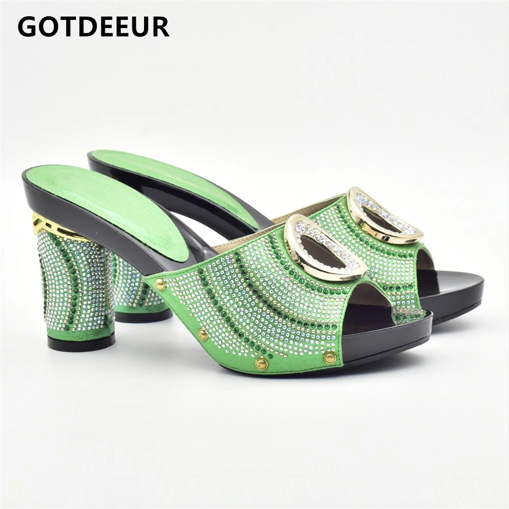 

2023 African Wedding Shoes Open Toe Ladies Sandals Shoes Party Wedding Shoes Decorated with Rhinestone Nigerian Women Pumps