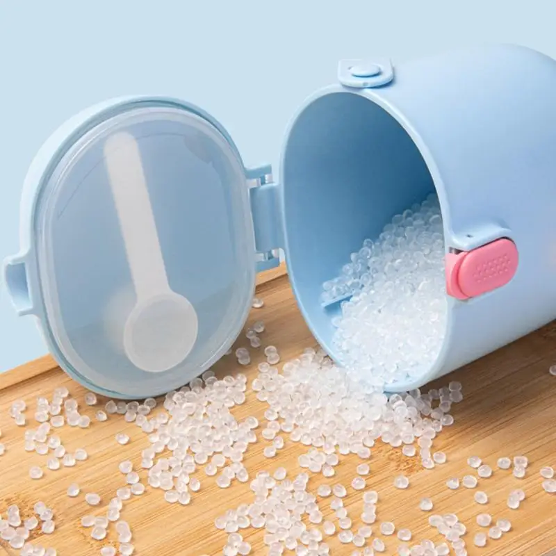 L8RB Airtight Storage Baby Milk Powder Container Box with Spoon Storage Box