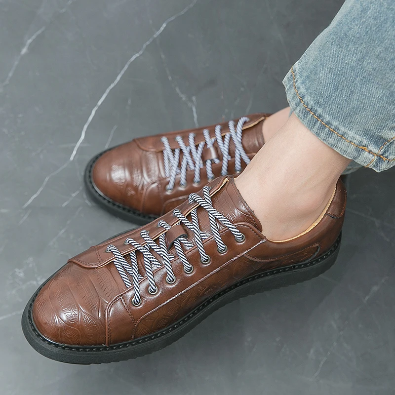 Spring New Men Casual Lace Up Board Shoes Handmade Leather Shoes Men Thick Soled Sneakers Comfort Driving Leather Oxford Shoes 4