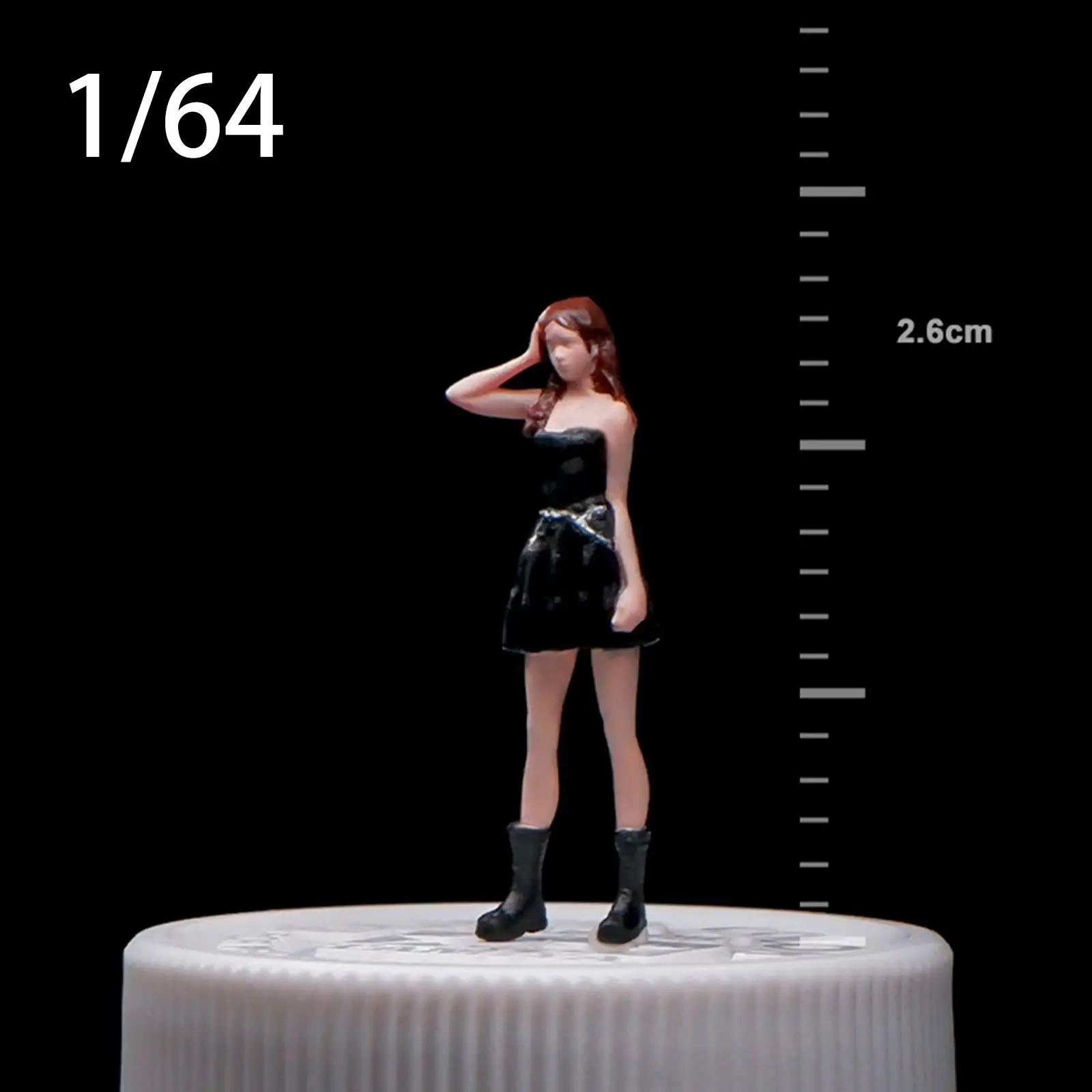 1:64 Scale Girl Figure Tiny People Pose Scene Movie Character Mini Doll Resin Figures Dollhouse Decor Micro Landscapes Decor