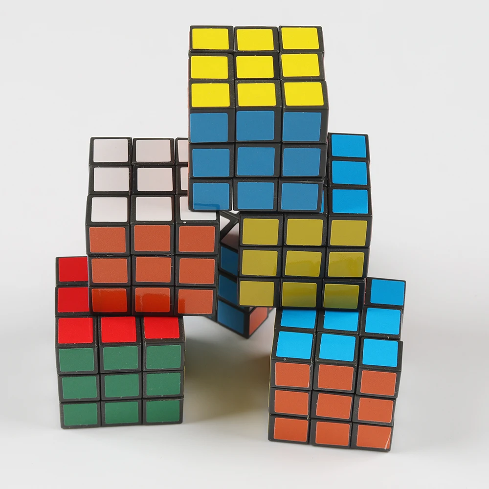 Lot De 12 Mini Rubik's Cubes 3x3 - Cadeaux D'anniversaire Ou Fête Pour Enfants Et Adultes