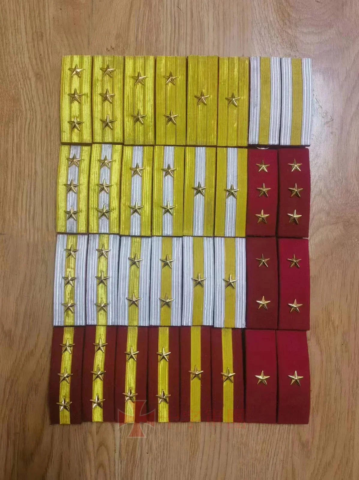 tomwang2012.reproduction WWII Imperial Japanese Army officer Rank Service Uniform Shoulder Board collect Insignia metal wire