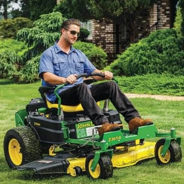 Riding Lawn Tractor VS ZeroTurn Mower, 49 OFF