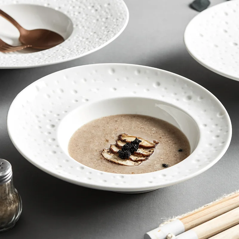 

White creative hotel tableware, straw hat plate, Western pasta plate, soup plate, household deep plate, and placement plate