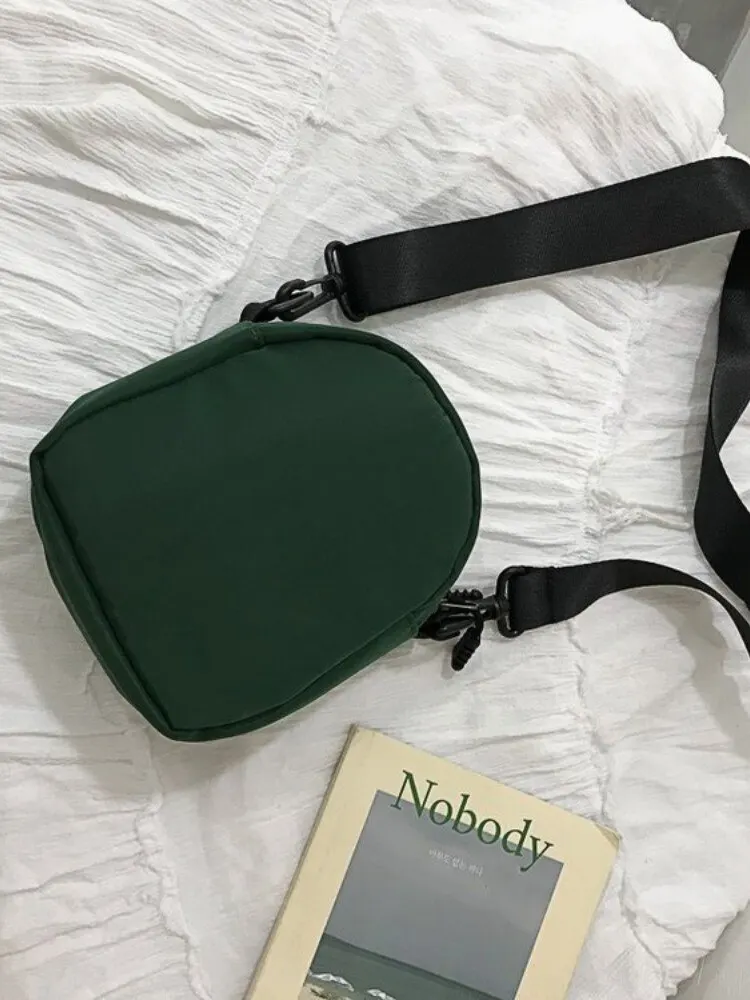 Sed075dc489294414a175f9aea14894faN Bag Trade Small Female New Wave Mini Slung Cool Street Port Wind Chest Honey Disco Bag Mallzona