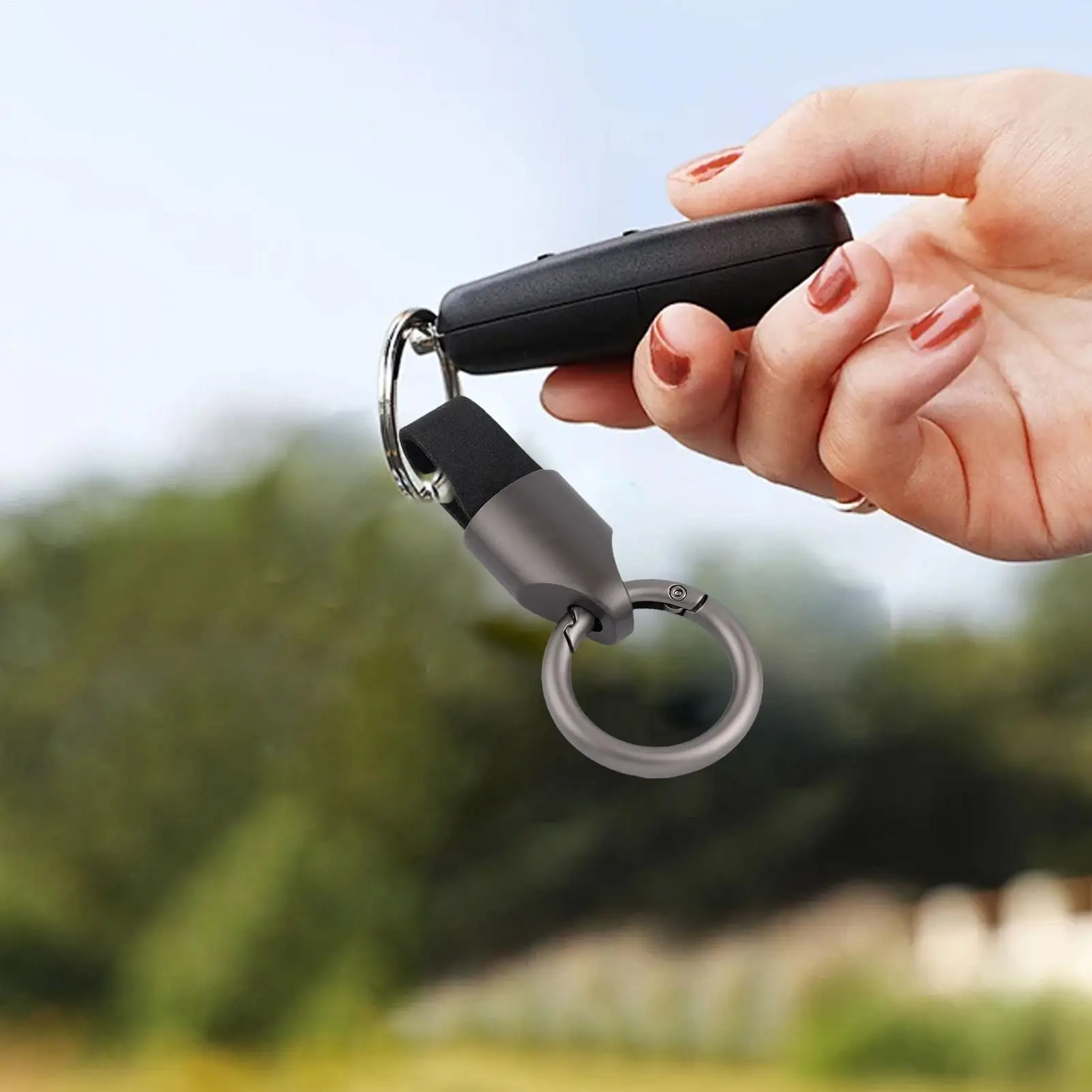 Elegant Leather Keychain and Key Holder