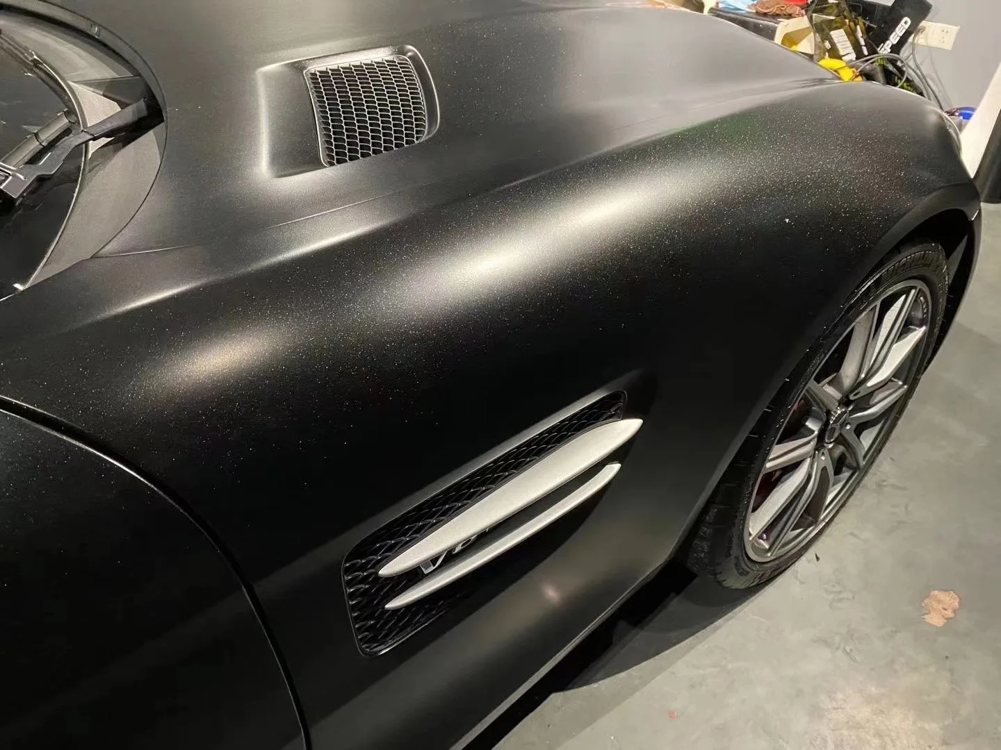 Matte Frosted Black Film Plastic Wrapping Film Low Tape Frosted Matte Black  Car Wrap Vinyl Auto Body Car Wrap - China Car Wrap Air Bubble, Vinyl Wrap  Adhesive