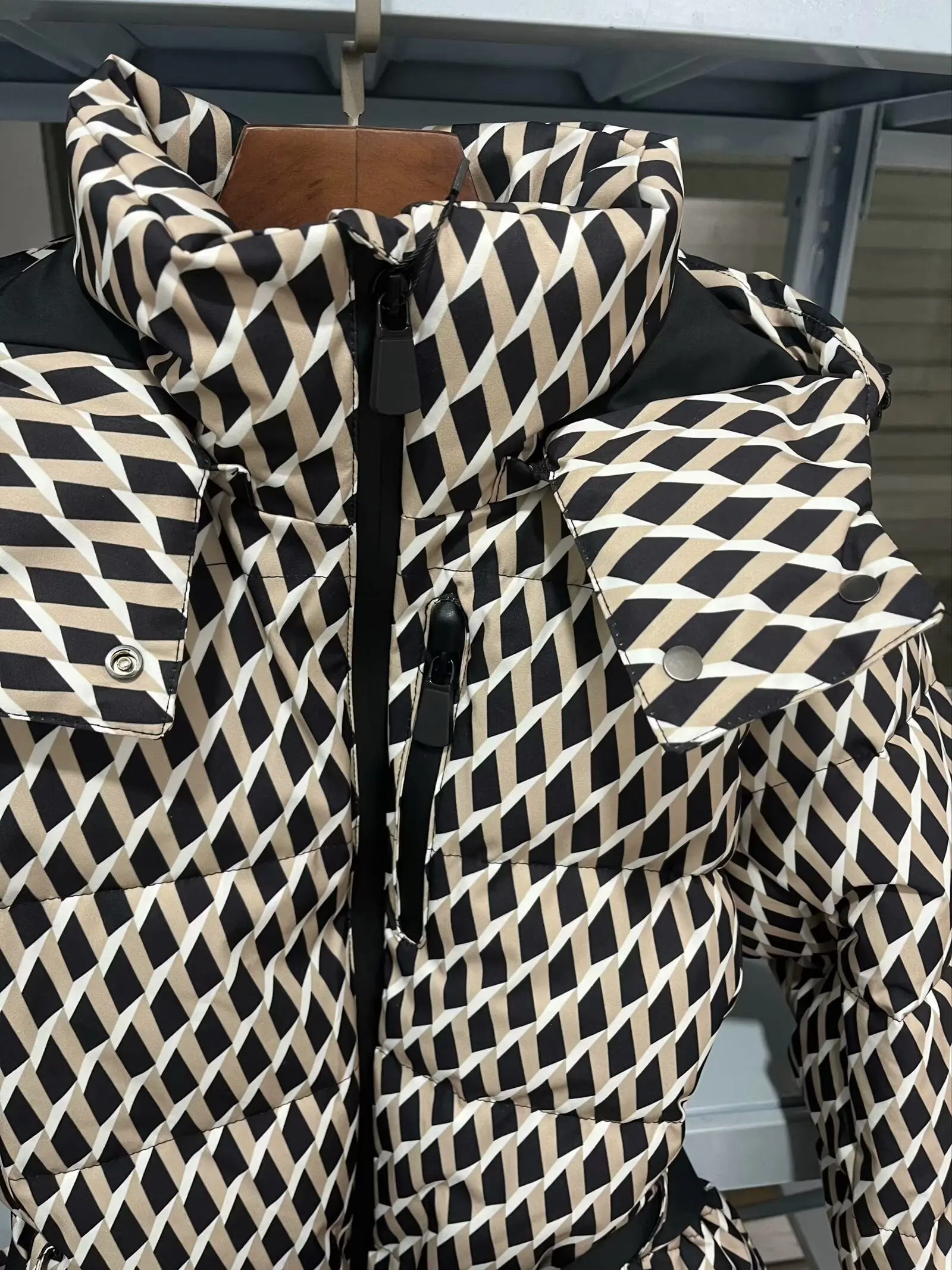 2025 RARA new women's fashion waist with belt hooded down cotton jacket commuting warm windproof jacket more comfortable to wear 4
