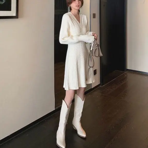 

Autumn Dresses Woman 2023 Sexy V Neck Knitting Tie Flowers High Waist Bodycon Above Knee A-line Solid Dress Pullover Clothe M787