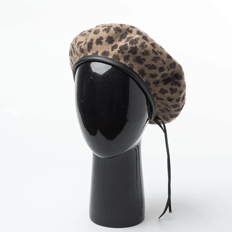 

Beret Women Winter Hat Wool Pu Leather Brim Leopard print Warm Autumn Skiing Accessory For Outdoors