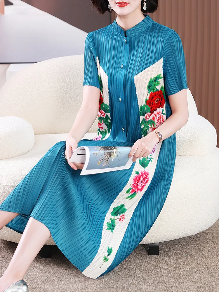 

2023 Spring And Summer New Arrival Women's Pleated Dress