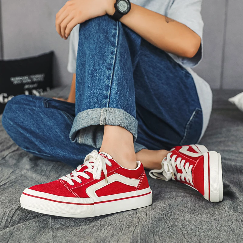 2024 Classic Black Men's Canvas Shoes Comfort Lace-up Vulcanized Shoes Man Skateboard Breathable Canvas Sneakers Men Espadrilles 5