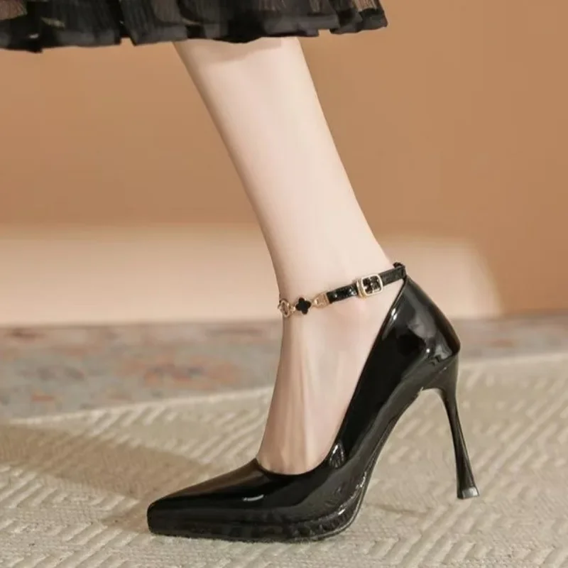 2025Autumn New Stiletto High Heels Women's Pointed Head Shallow Mouth Metal Chain Anti-slip Wear-resistant Single Shoes