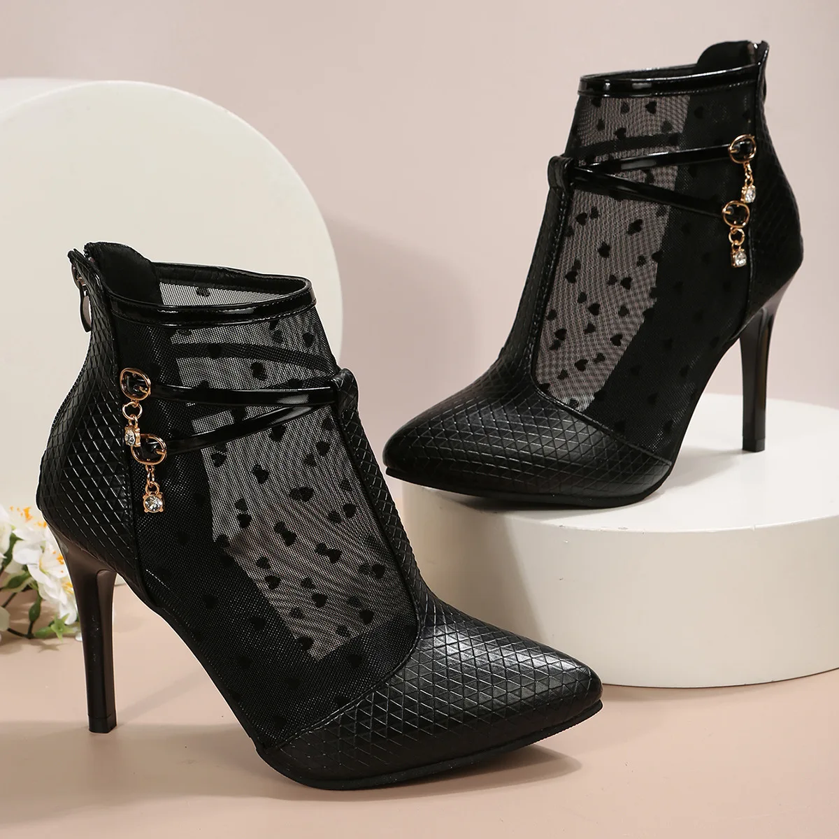 

Женские ботинки на высоком каблуке, Новинка весна-осень 2023, ботинки с острым носком на тонком каблуке и молнией сзади, черные женские ботинки большого размера