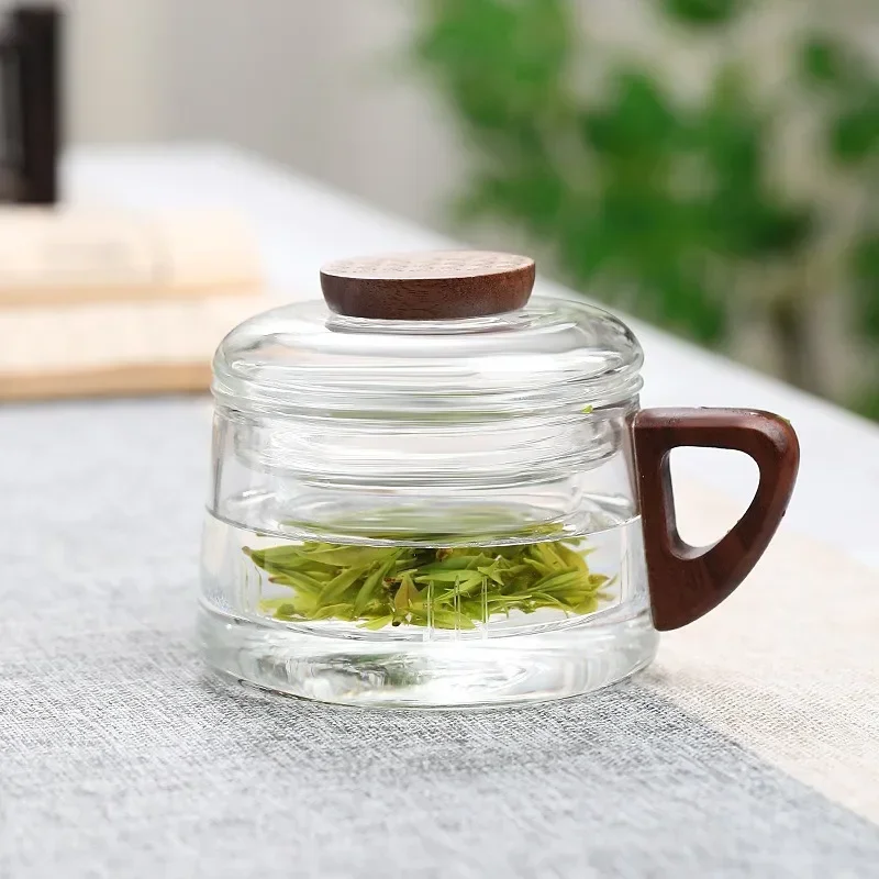 Heat Resistant Glass Tea Infuser Cup - 200ml Teacup with Wood Handle and Filter for Kung Fu Tea Set
