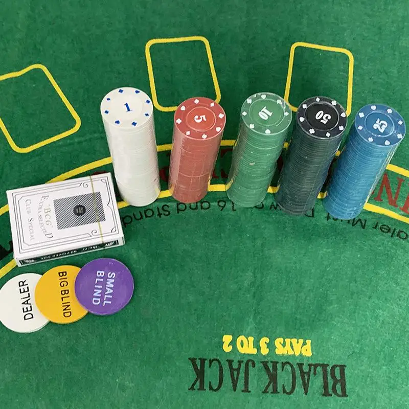300pcs Poker Chips Engraving Texas Hold'em Poker Chips Entertainment Game Coins for Family and Friend Party Traveling Poker Set 5