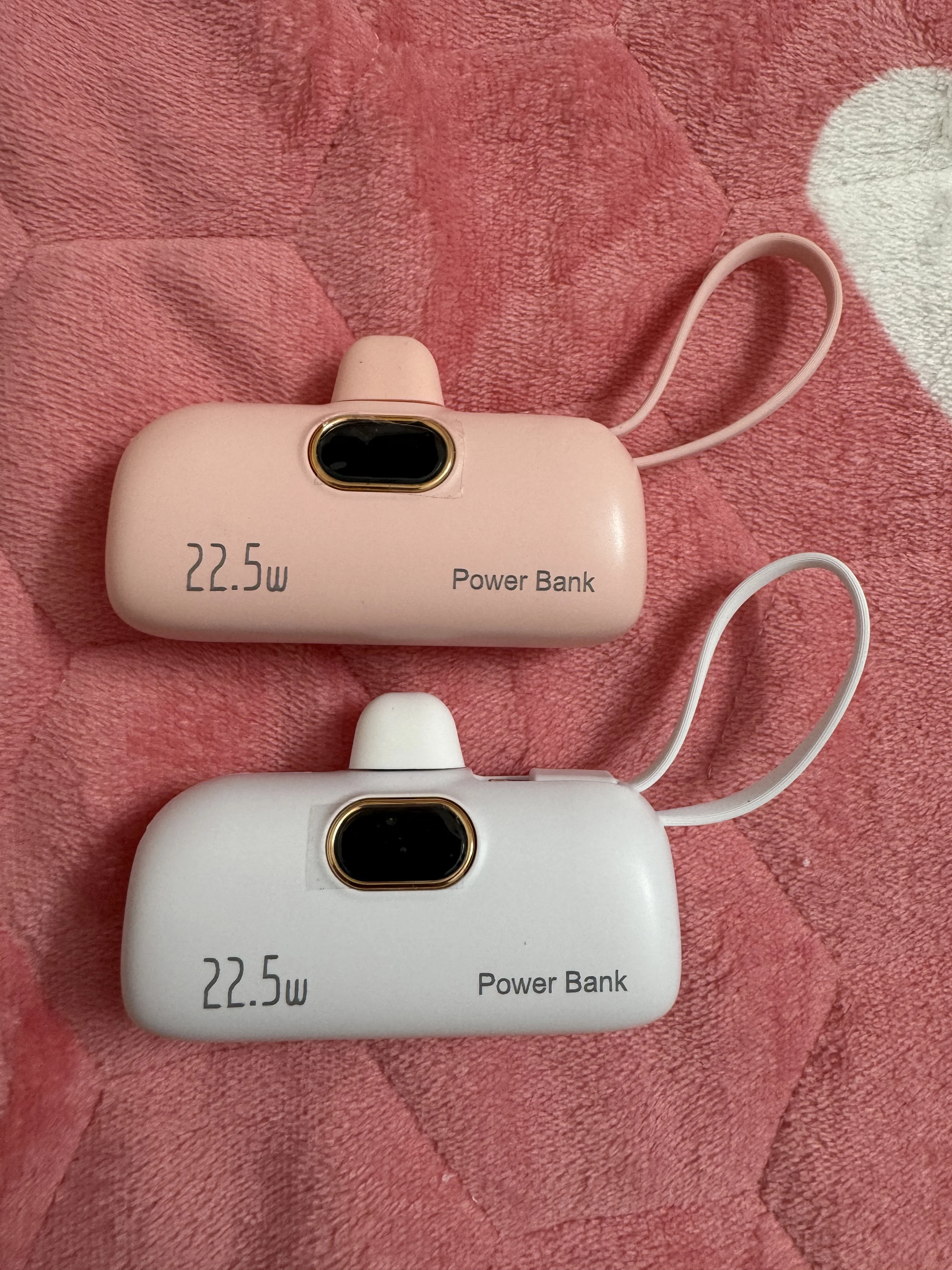 3000mAh Mini Capsule Power Bank with Lightning & Type C Plugs