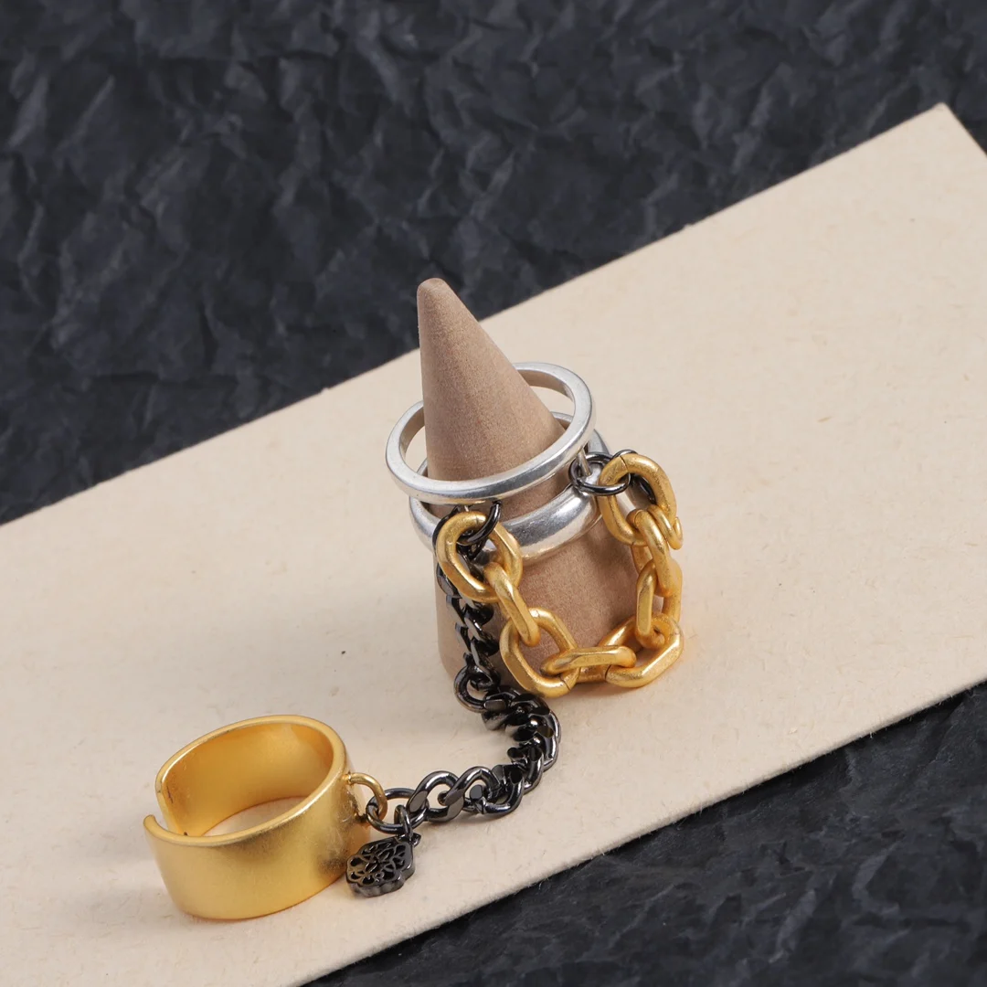 

Vintage Fashion Personality Dual Color Adjustable Ring