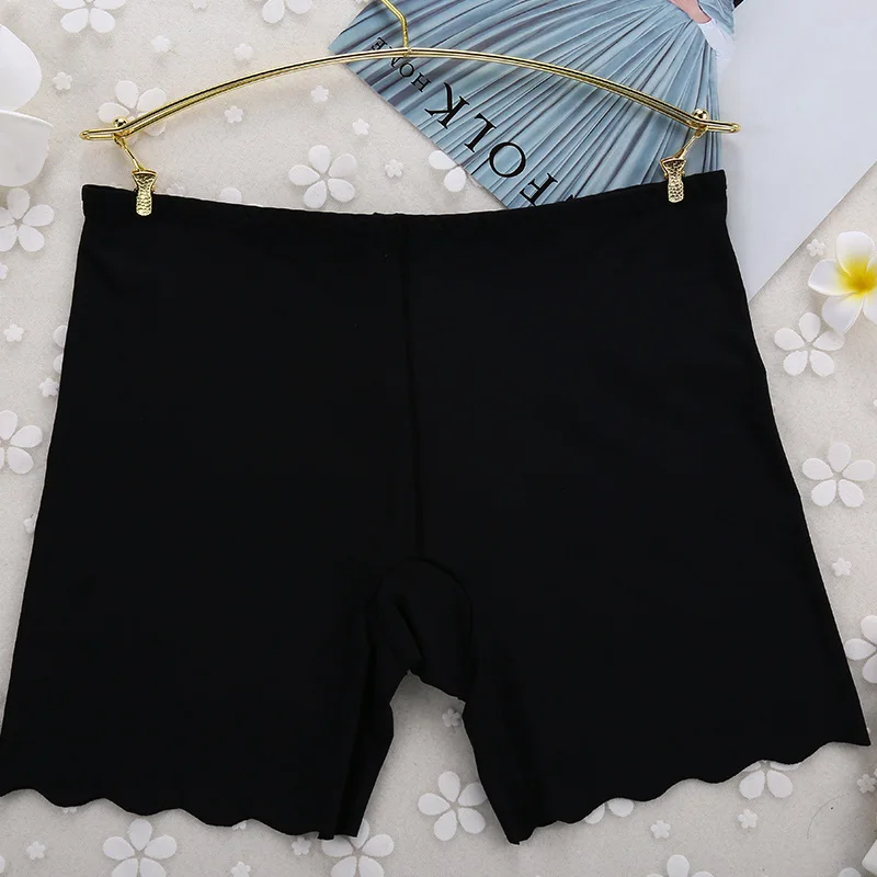 Mid-waist Thin Ice Silk Breathable Underwear Girls One-piece Non-marking Bottoming Anti-light Safety Pants Three-quarter Pants