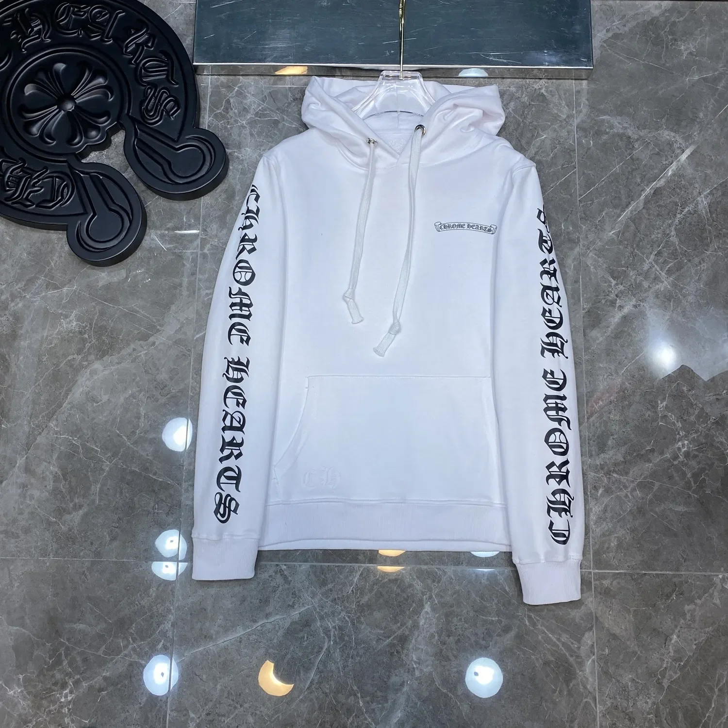 

Hot Fashion Chrome Hearts 1:1 24SS Correct Edition Chrome Hearts Scroll Logo Simple Classic Hoodie Sweatshirt Unisex