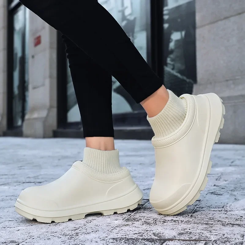 

Winter Unisex Slippers Men Home Outdoor Garden Waterproof Chef Shoes Nurse Shoes Oil Proof Non-slip Shoes for Pet Workers