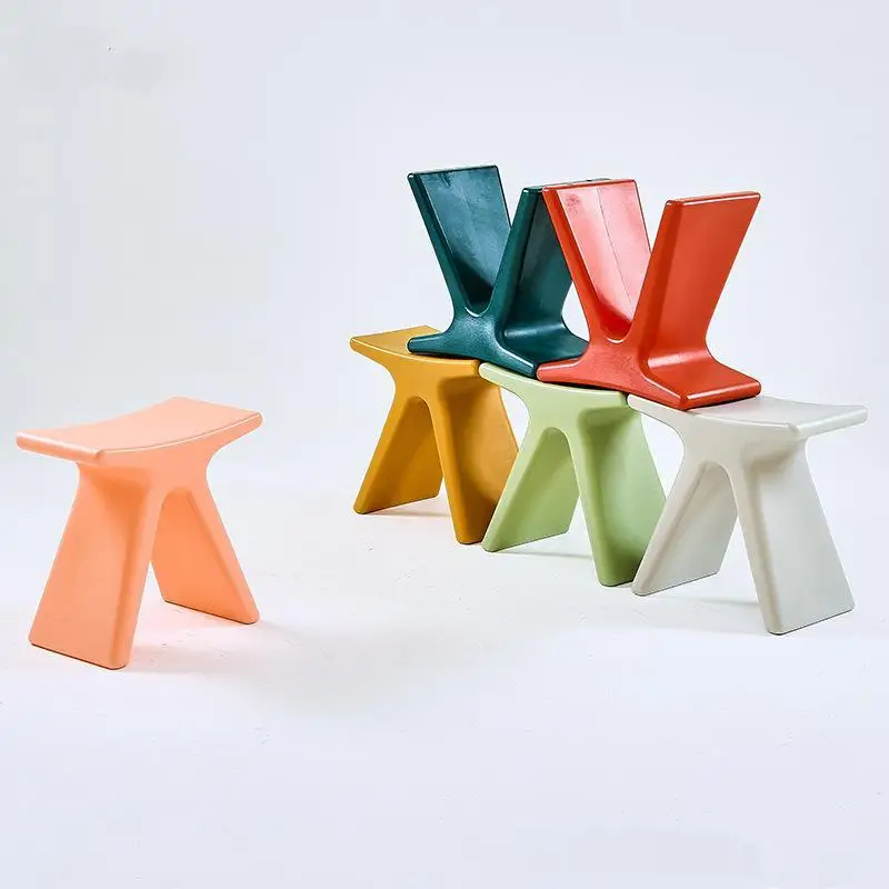 

1Pc Nordic Style Ins Creative Plastic Stool Home Portable Simple Color Decoration Low Stool Living Room Shoes Change Stool