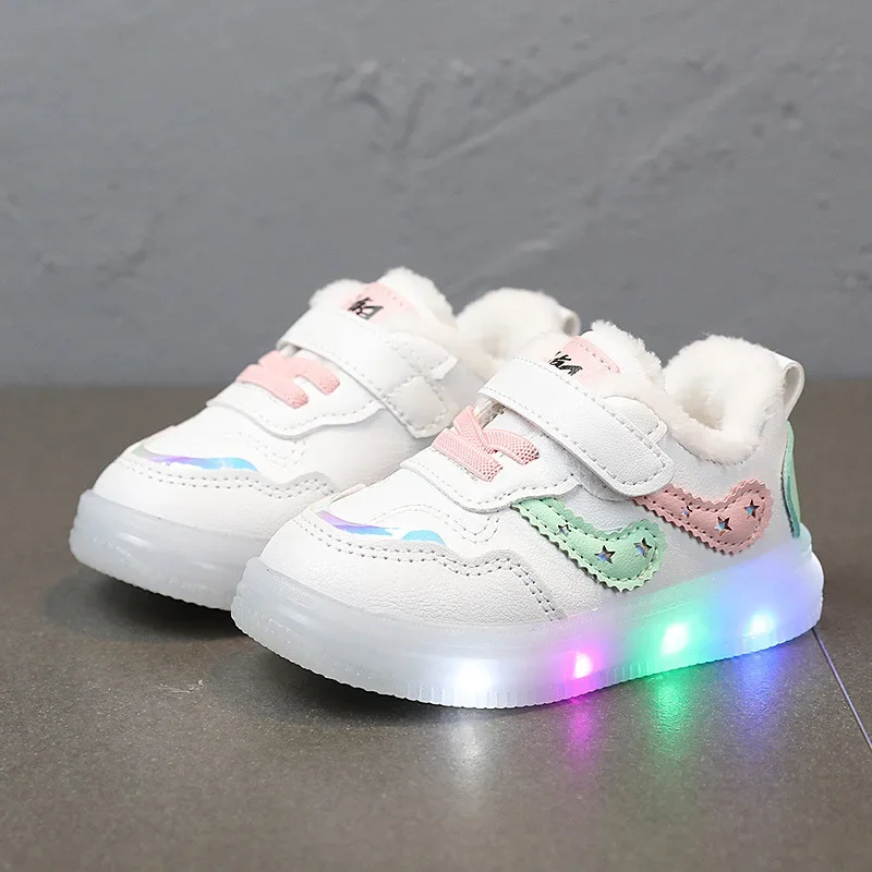 Child Shoe Boys Girl Led Light Sneakers Glowing Shoe Kids Soft Soled Breathable Casual shoes Infant Toddler Baby Shoes Tenis sports shoes baby shoes kids sneakers kids shoes kids sports shoes