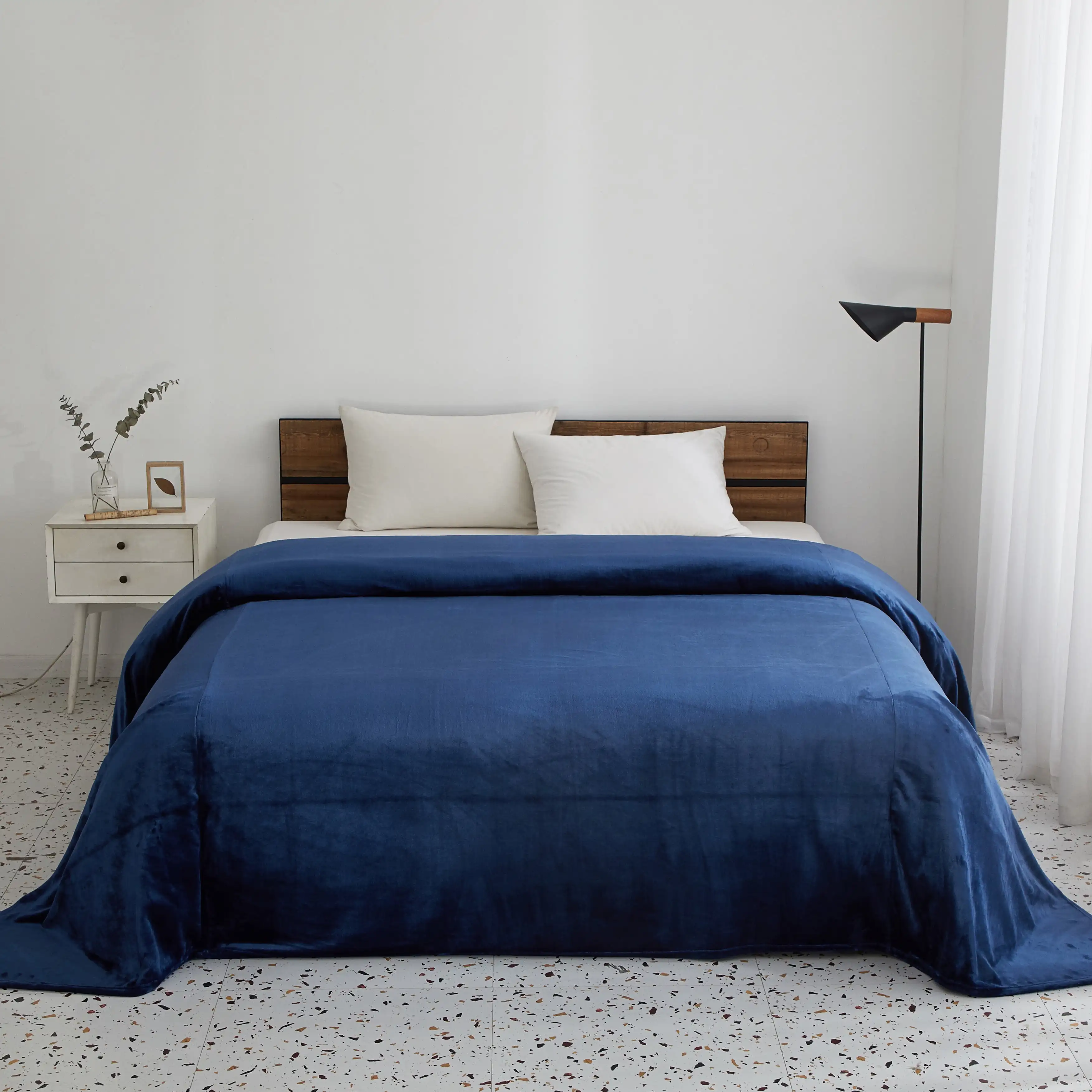 

So Huge Oversized Fleece Blanket 10 Feet X 10 Feet, Blue Blankets
