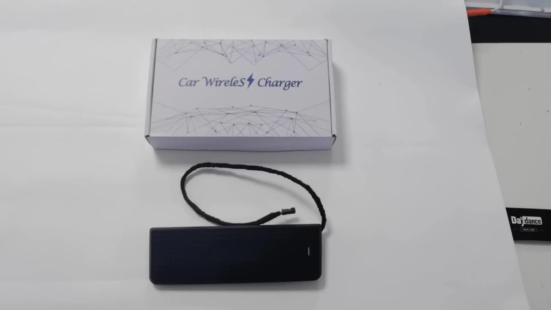 Автомобильное беспроводное зарядное устройство для BMW 3 4 serive F31 F32 F33 F35 F36 F34 F30 M4 F82