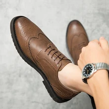  Italian Outdoor Business Formal Dress Shoes Men Leather Loafers Formal Wedding Flats Designer Office Oxford Casual Shoes For Men 