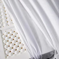 Surmatelas en Latex naturel, en caoutchouc naturel, pour maison, dortoir, coussin doux, taille Queen, fermeté moyenne, coussin de lit Durable 4
