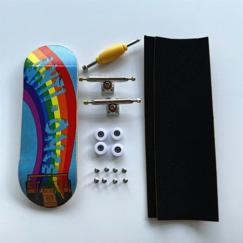 

Fingerboards 32mm Pro Complete Professional Wooden Fingerboard Mini Skateboard 5 PLY with CNC Bearing Wheels