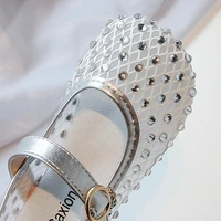 Sandales d'été pour filles, maille d'air en cristal, Biege argent, chaussures plates de luxe pour enfants, belles chaussures de fête gracieuses antidérapantes pour enfants 5