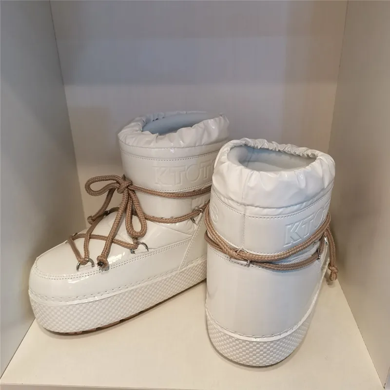 Warme Winter-Schneestiefel mit runder Zehenpartie und Plateausohle - True Deals Club