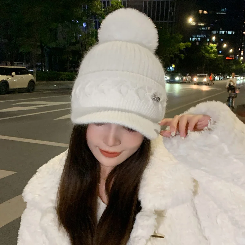 Chapeau tricoté chaud à la mode pour femmes, avec oreillettes, langue de canard, bonnet d'extérieur épais et rembourré en coton, hiver 2023_voghion.com