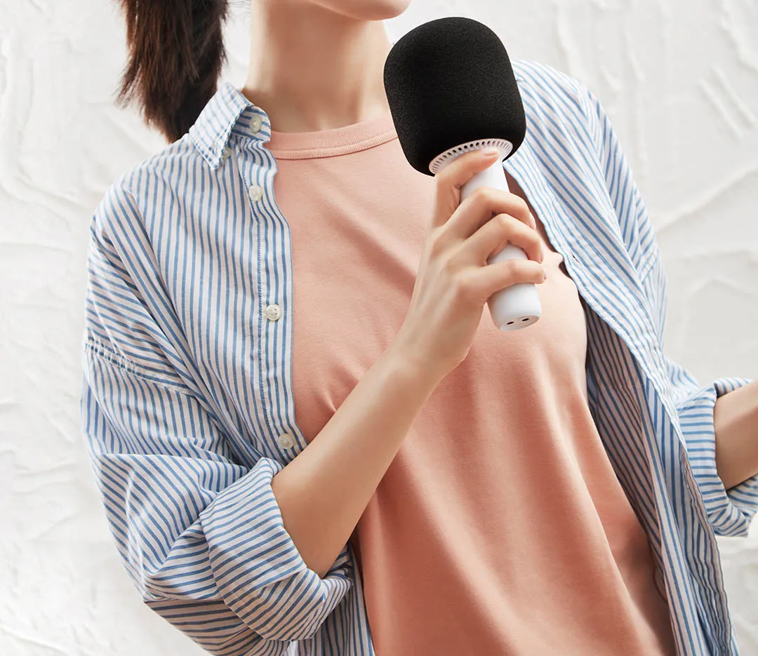 Gadgetoo Xiaomi Yuemi K-Song Microphone 2 Portable Bluetooth Handheld Microphone Gadgetoo Xiaomi Yuemi K-Song Microphone 2 Portable Bluetooth Handheld Microphone