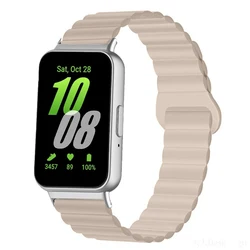 Magnetic Silicone Sport Strap for Smartwatches - Versatile Wrist Band Accessory (Starlight)