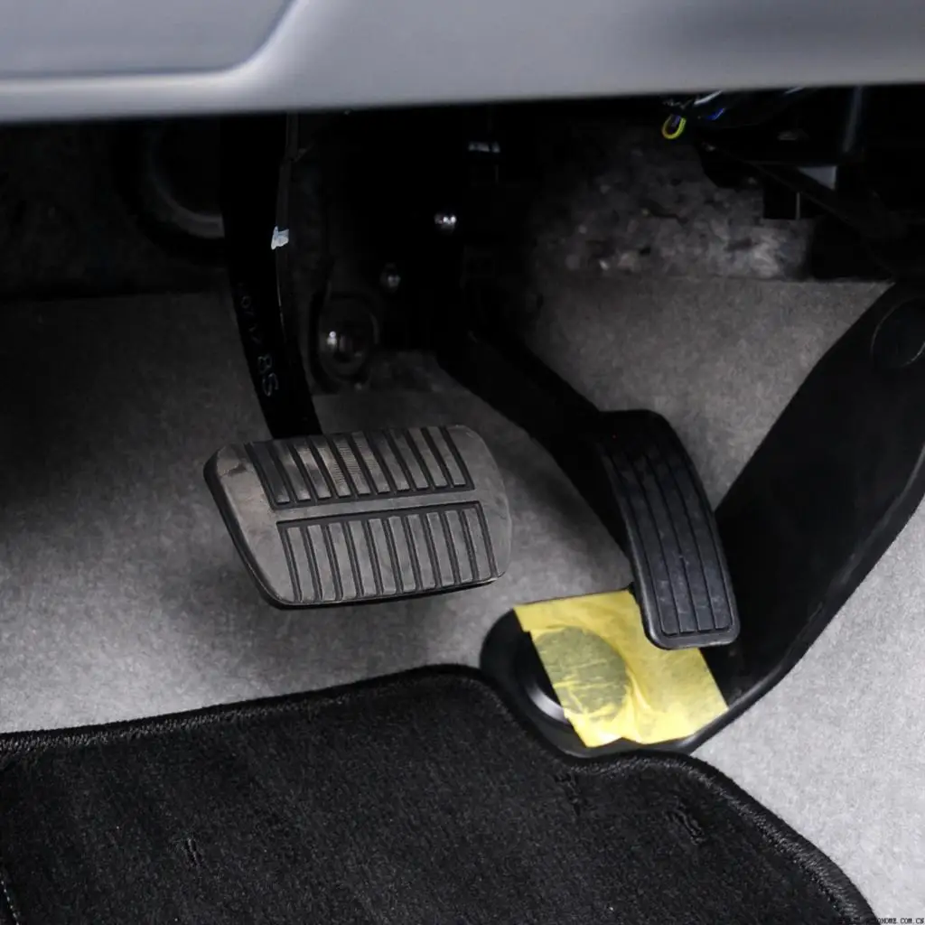 36015GA121 Brake Pads Brake Pedal Rubber Pad Anti-skid Pad Cover Black pedal cover For Subaru Forester Outback Legacy Impreza 02-15 Tribeca
