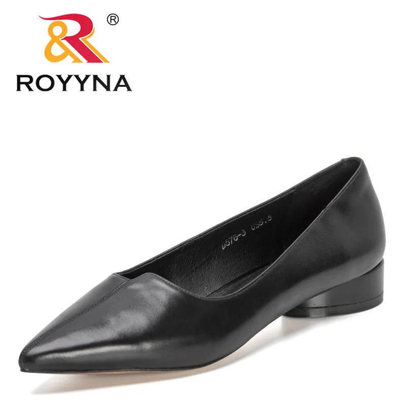 

ROYYNA 2022 New Designers Genuine Leather Fashion Shoes Women England Style Office Simple Pumps Ladies Soft Casual Shoes Comfy