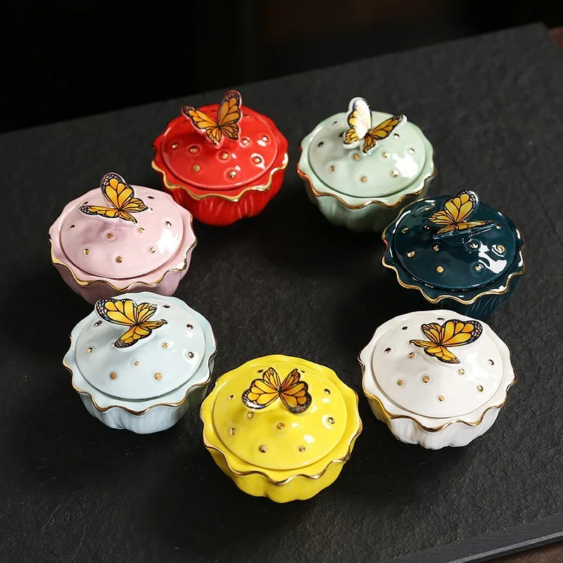 Ceramic Pet Urns for Passed Dogs