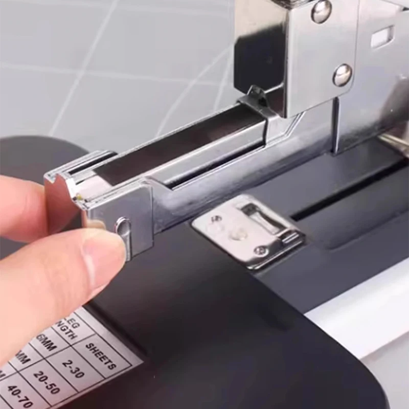 Slide image 83cd40070a8745459760e29bed68d8f5