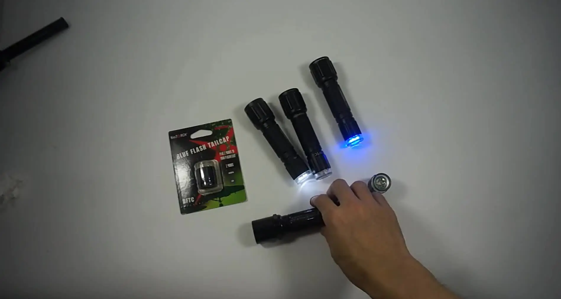 Nex懐中電灯,キセノンランプt6a 6p用の点滅するLEDランプ
