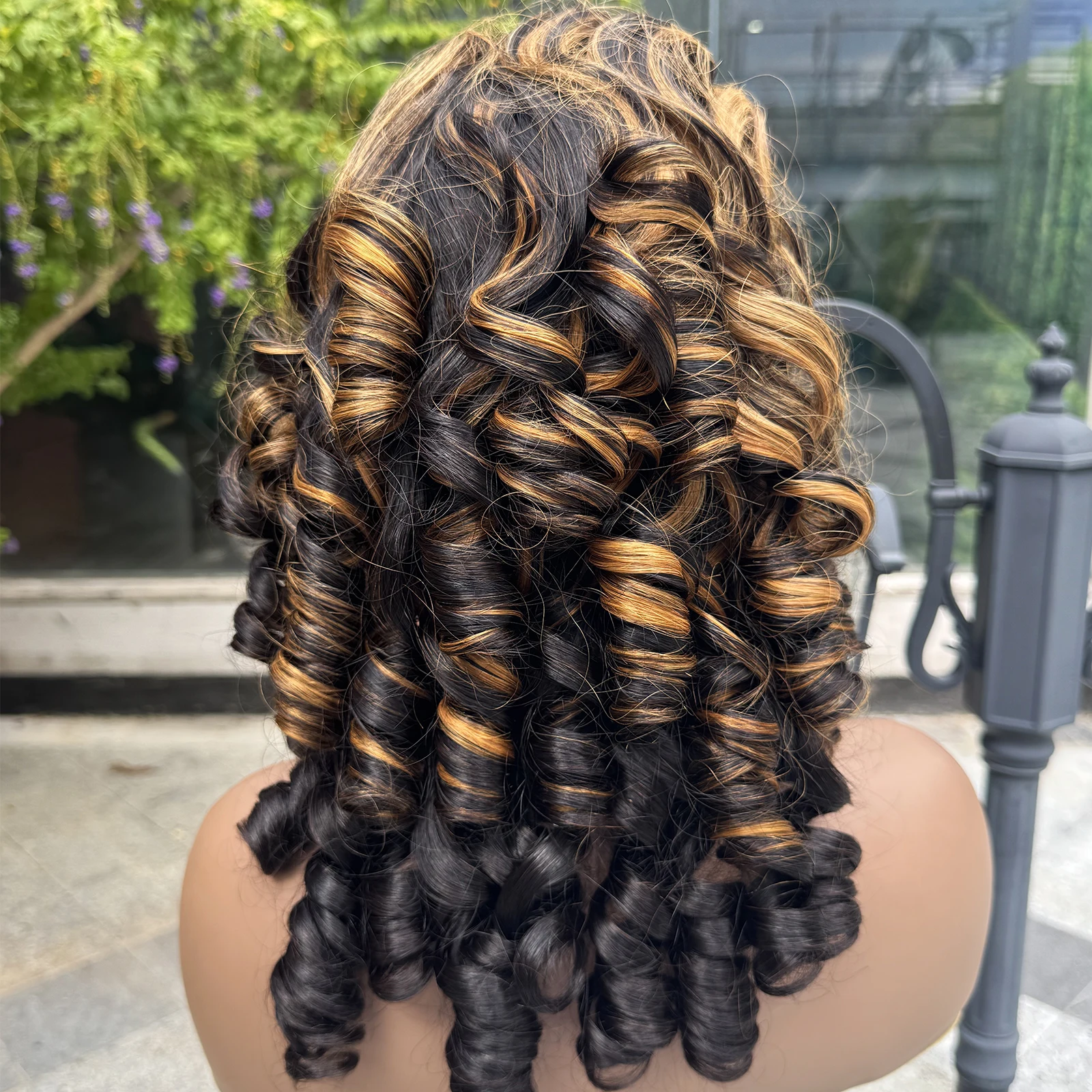 22 Inches 300% Density Loose Bouncy Curly Human Hair Wigs 4x4 Lace Closure Spiral Curly Remy Human Hair Wig for Black Women 5