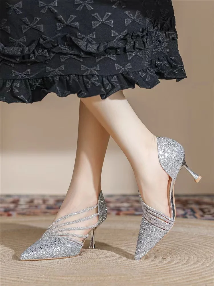 Sandali bassi Donna Scarpe in velluto in pelle Abito femminile