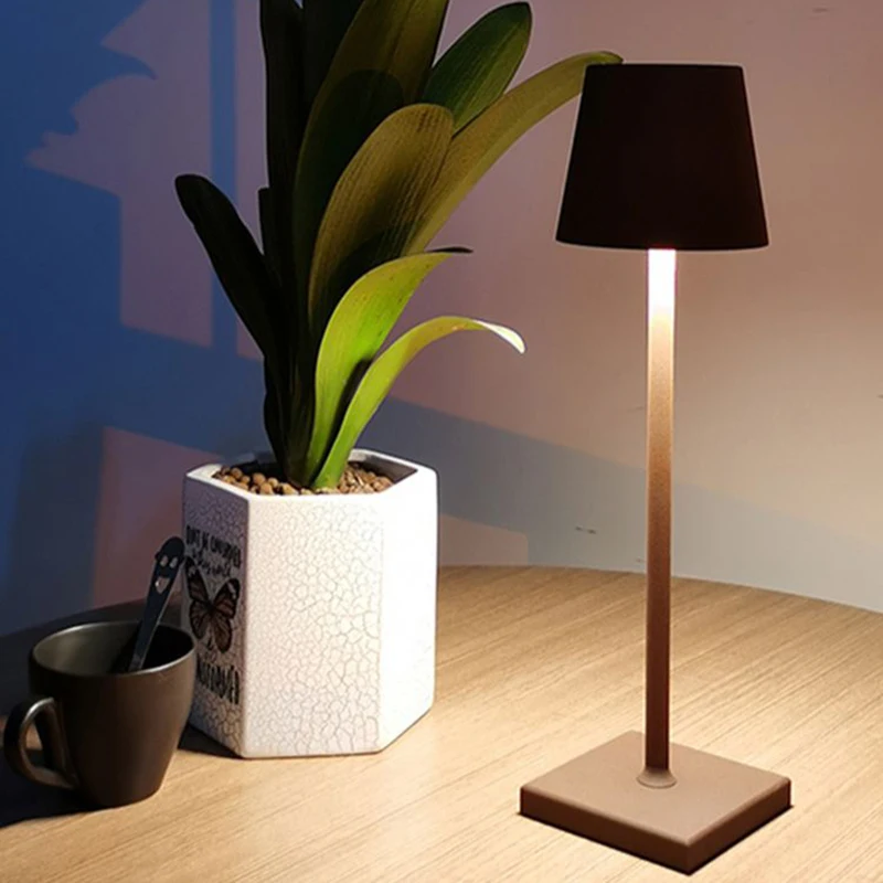 Vintage Aluminum Desk Lamp LED Dimmable Writing Lamp 5200 mAh Battery Operated Wireless Table Candle Warmer 3000K Usb table lamp